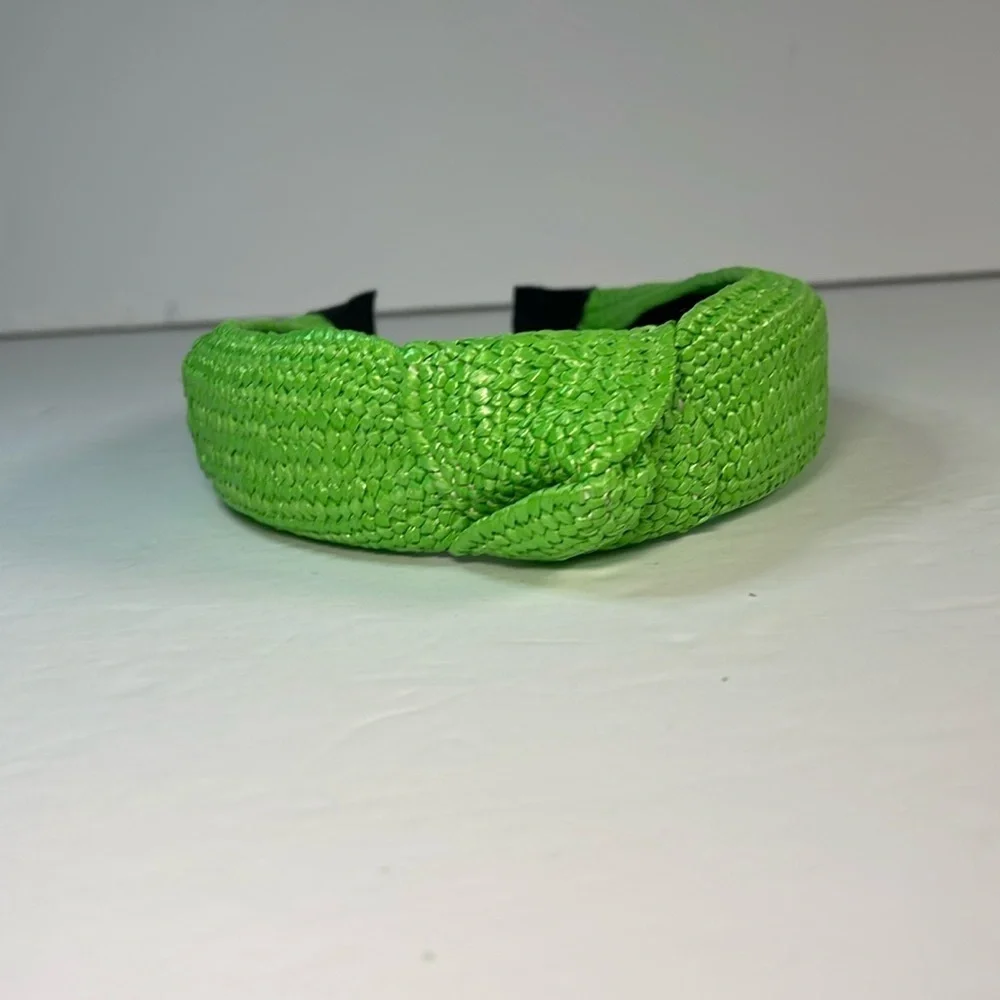 Vibrant Green Woven Headband - Perfect for Any Occasion!
